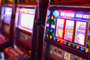 Slots game interface showing Sweet Bonanza on cincinqq